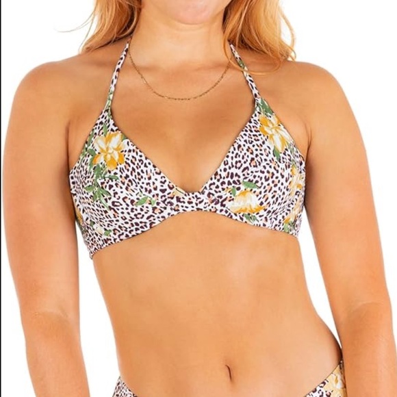 HURLEY WOMEN’S BATHING SUIT TOP UNDERWIRE JUNGLE CAT IN (XS) HAS ADJ NECK NWT - Picture 2 of 4